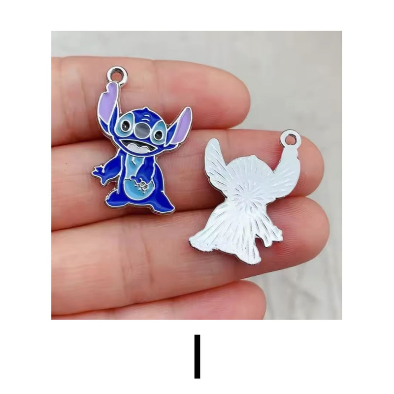 Stitch, Charm