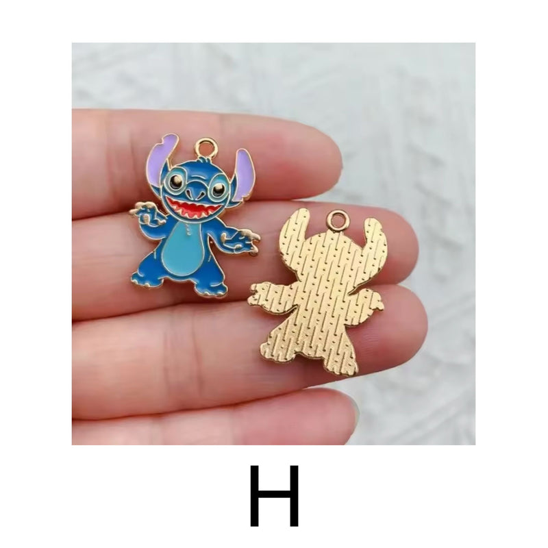 Stitch, Charm