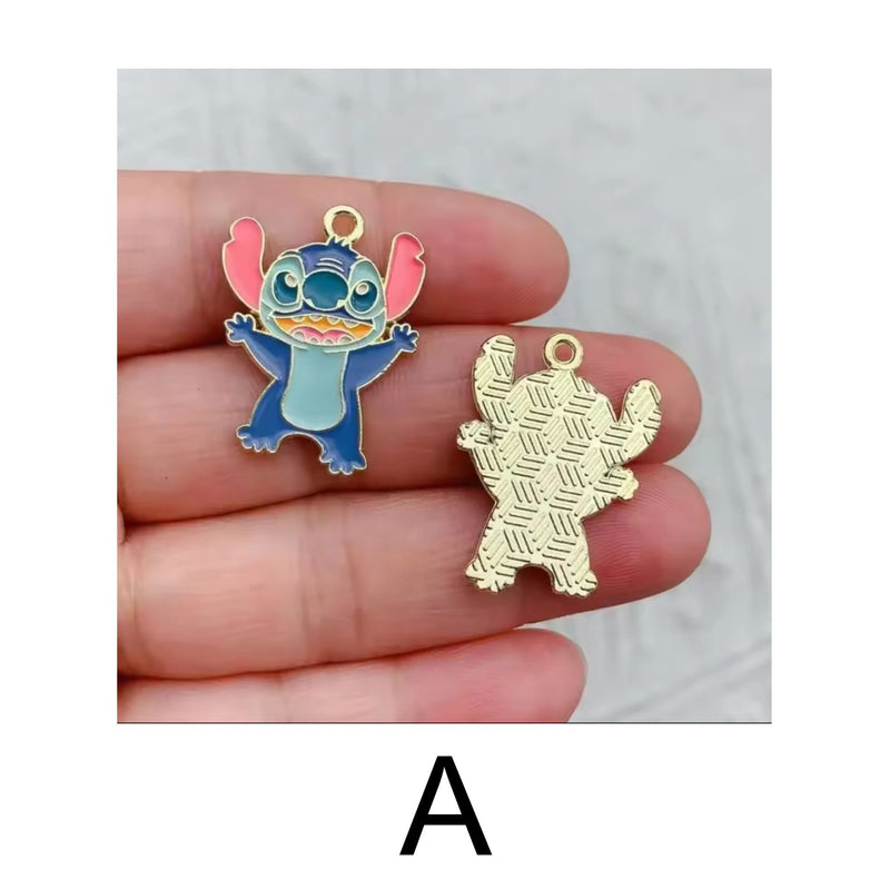 Stitch, Charm