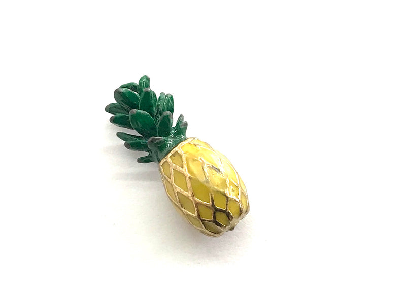 Charm, Pineapple