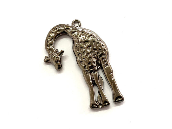 Giraffe, Charm