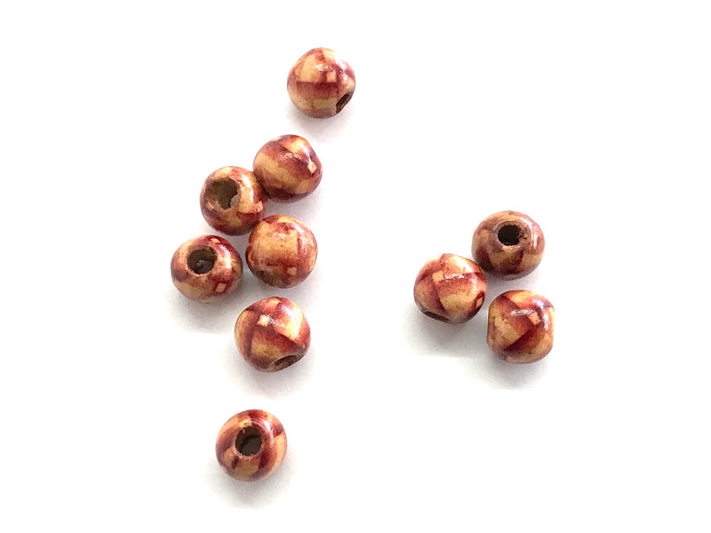 Wooden beads with design