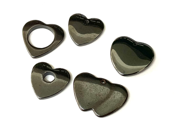 Corazón, Hematite, Charm