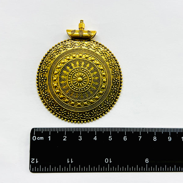 Pendant Circular Antiguo, Tibetano