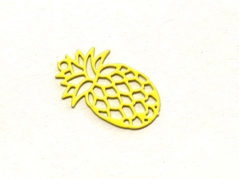 Piña, Charm, Enamel