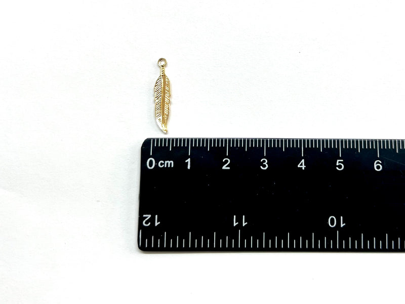 Pluma, Enchapado 18k, Charm